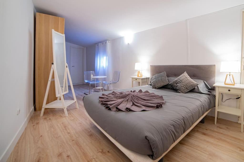 Cozy Apartment Plaza Espana I Renovated 3Br 2Bh Madrid Exterior photo